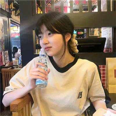 扛着商场来开局